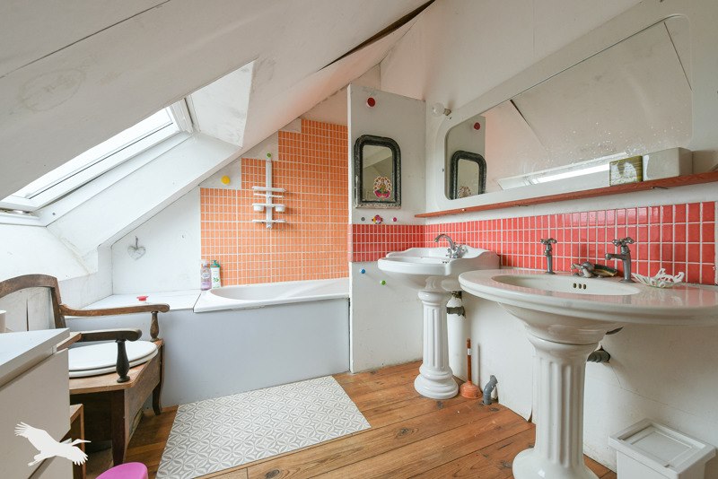 Vente Maison ST HIPPOLYTE - 10 pièces -268 m² - (37600)
