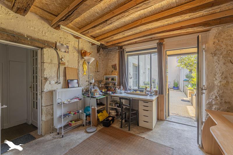 Vente Maison GENILLE - 7 pièces -243 m² - (37460)