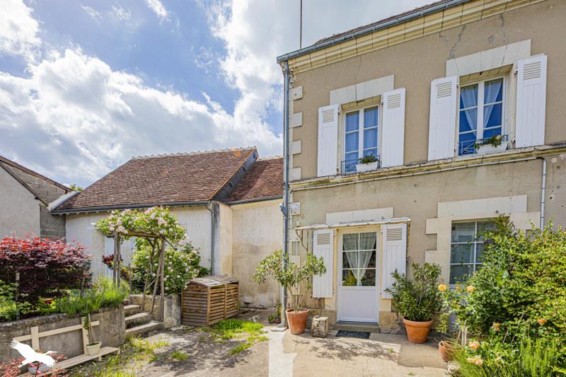Vente Maison PERRUSSON - 5 pièces -79 m² - (37600)