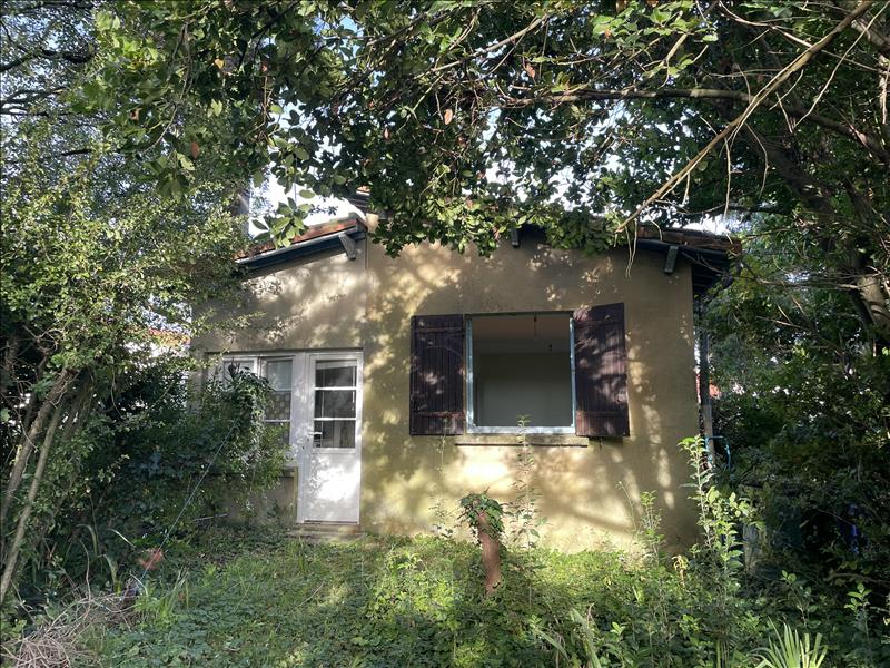 Vente Maison SAUJON - 2 pièces -51 m² - (17600)