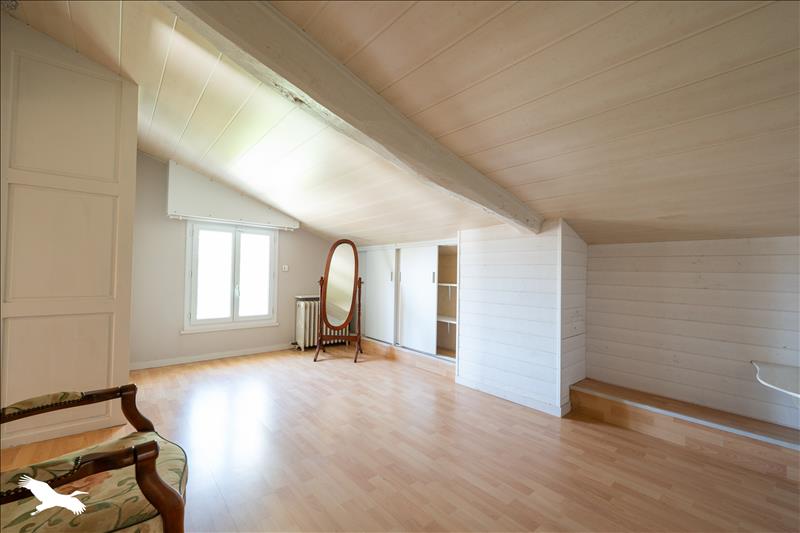 Vente Maison SAUJON - 5 pièces -135 m² - (17600)