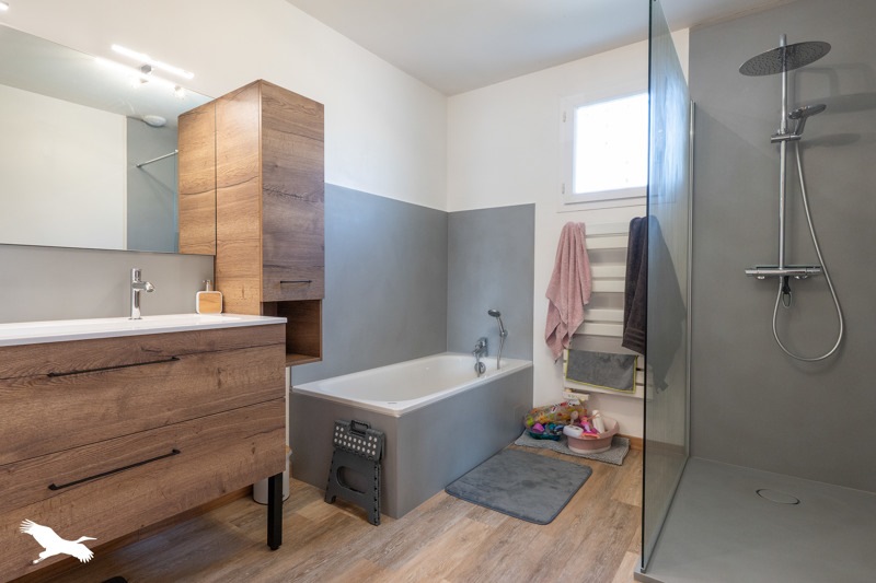 Vente Maison LE CHAY - 5 pièces -112 m² - (17600)