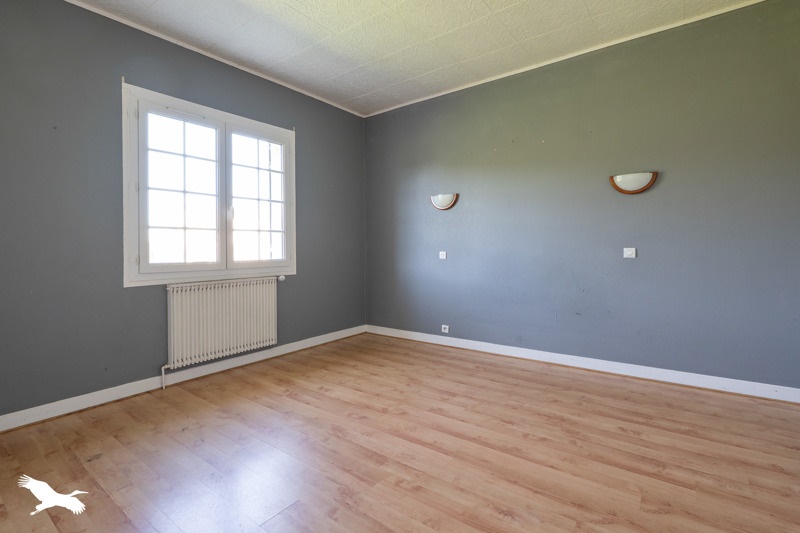 Vente Maison LE CHAY - 4 pièces -140 m² - (17600)