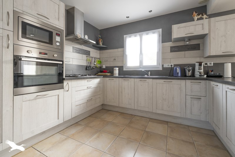 Vente Maison SABLONCEAUX - 4 pièces -108 m² - (17600)