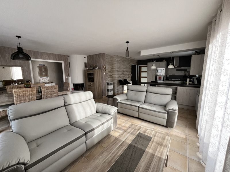 Vente Maison SABLONCEAUX - 4 pièces -108 m² - (17600)