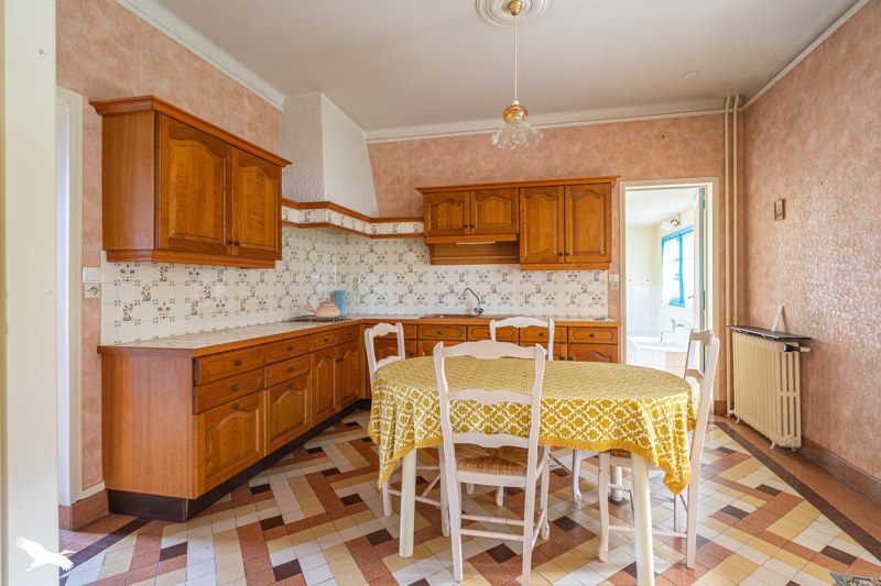 Vente Maison SAUJON - 5 pièces -135 m² - (17600)