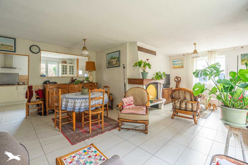 Vente Maison MEDIS - 5 pièces -115 m² - (17600)