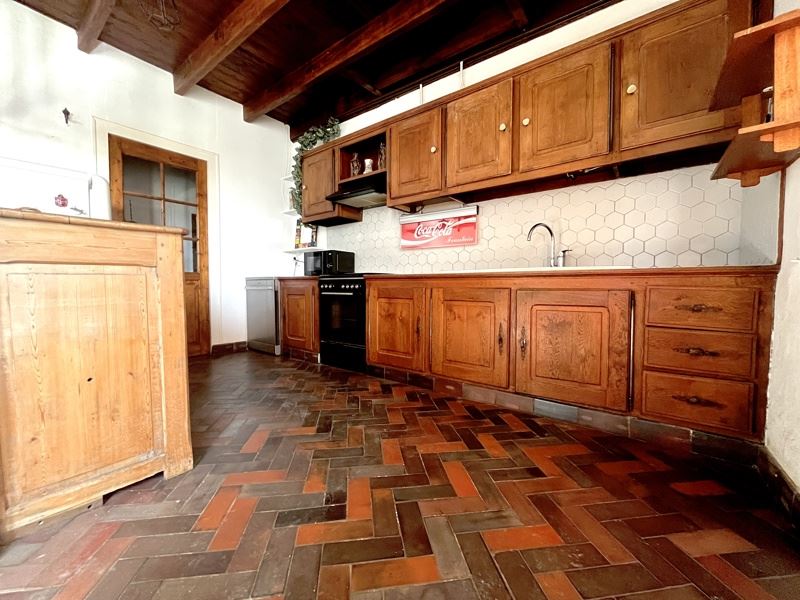 Vente Maison THEZAC - 7 pièces -162 m² - (17600)