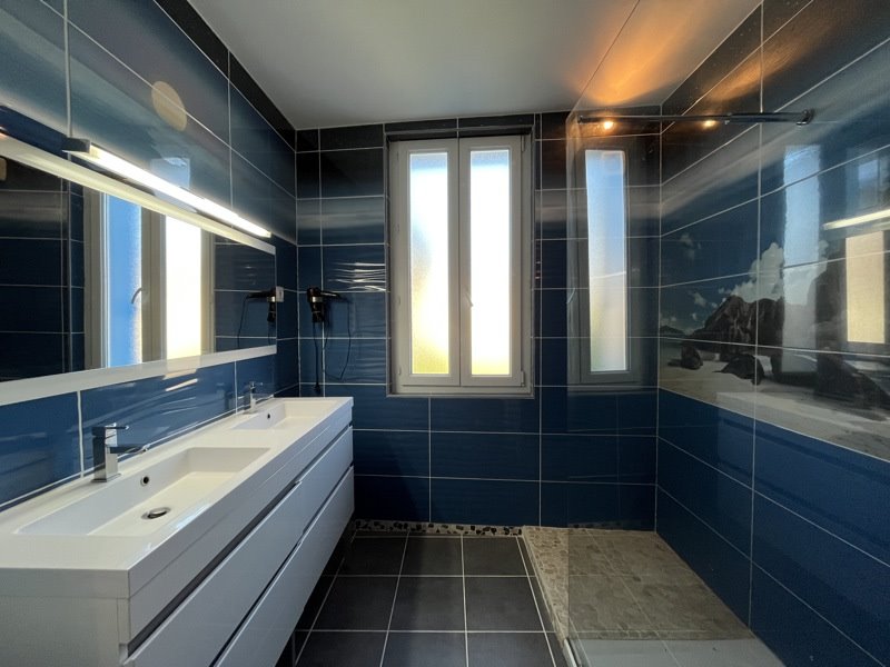 Vente Maison SAUJON - 5 pièces -115 m² - (17600)