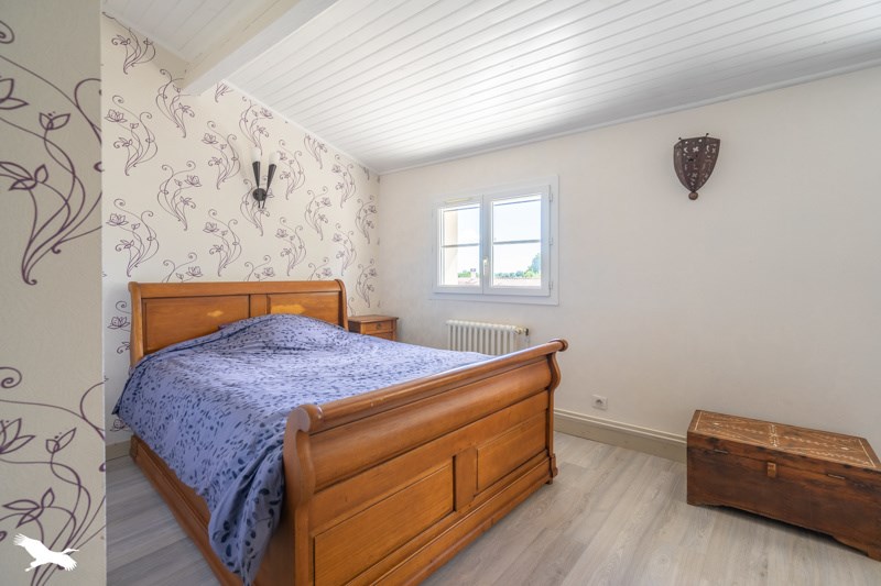 Vente Maison MEURSAC - 8 pièces -214 m² - (17120)