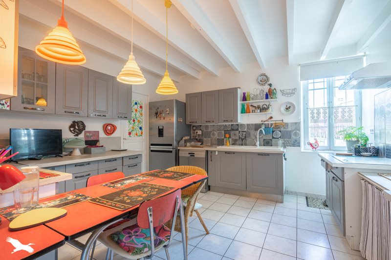 Vente Maison MEURSAC - 5 pièces -148 m² - (17120)