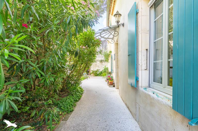 Vente Maison MEURSAC - 5 pièces -148 m² - (17120)