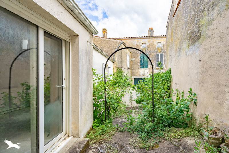 Vente Maison SAUJON - 9 pièces -265 m² - (17600)