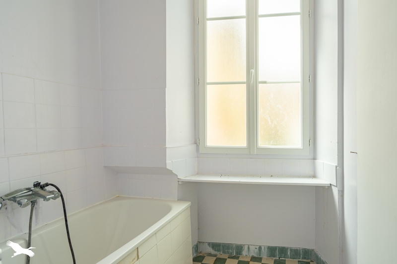 Vente Maison SAUJON - 9 pièces -265 m² - (17600)