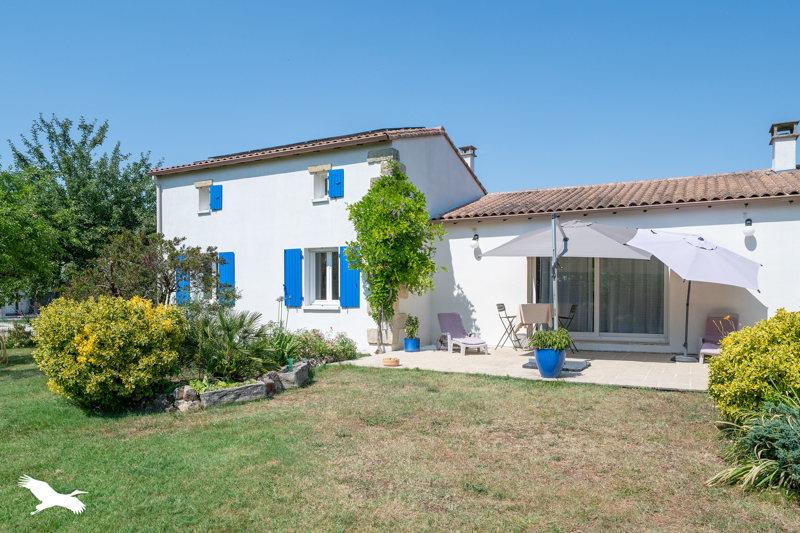 Vente Maison SAUJON - 6 pièces -130 m² - (17600)