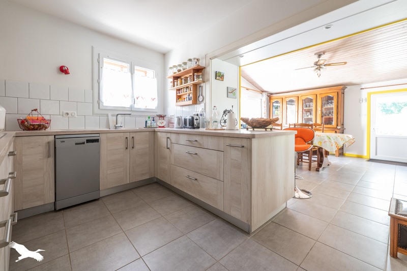 Vente Maison MEDIS - 4 pièces -121 m² - (17600)