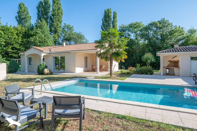Vente Maison SAUJON - 4 pièces -106 m² - (17600)