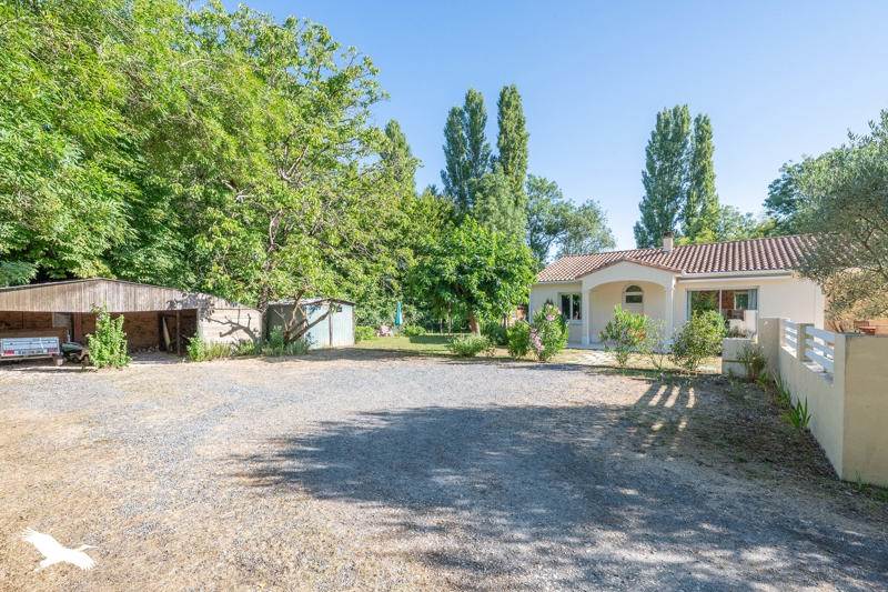 Vente Maison SAUJON - 4 pièces -106 m² - (17600)