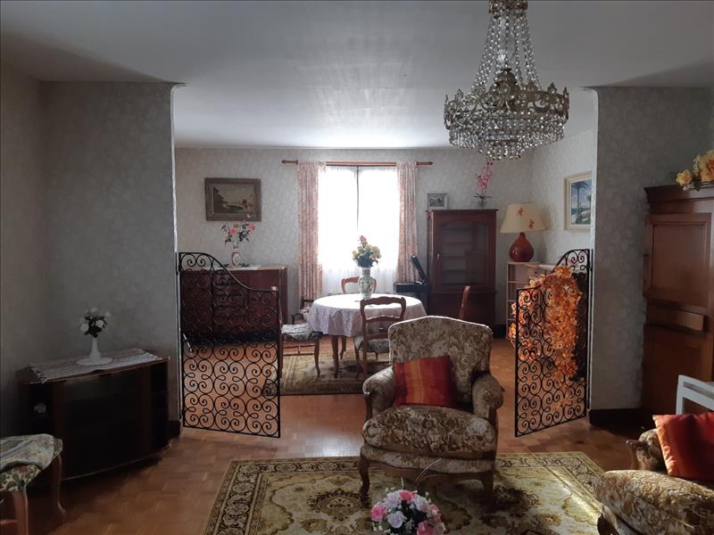 Vente Maison VILLEGOUIN - 5 pièces -149 m² - (36500)