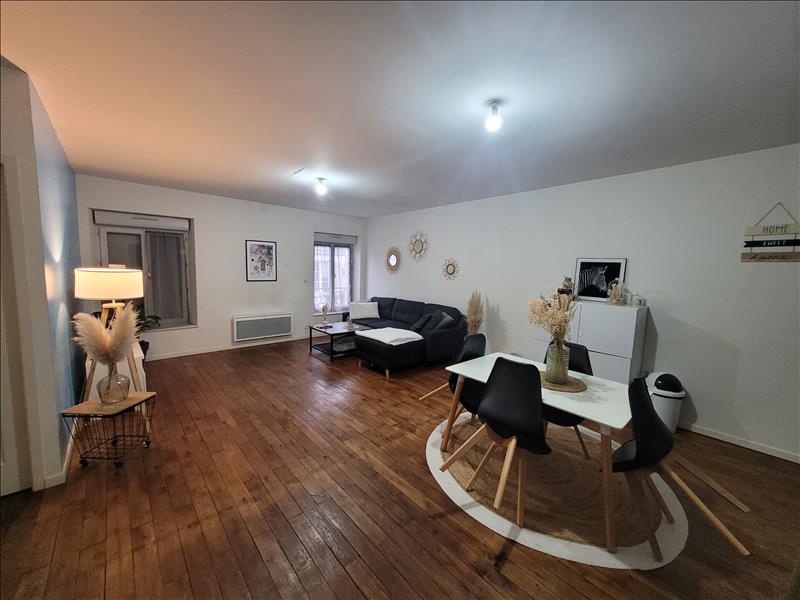 Vente Immeuble BUZANCAIS - -  678 m² - (36500)