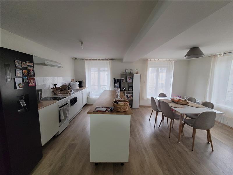 Vente Immeuble BUZANCAIS - -  678 m² - (36500)