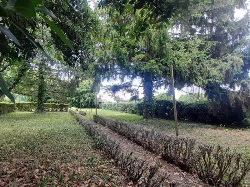 Vente Maison PELLEVOISIN - 6 pièces -125 m² - (36180)