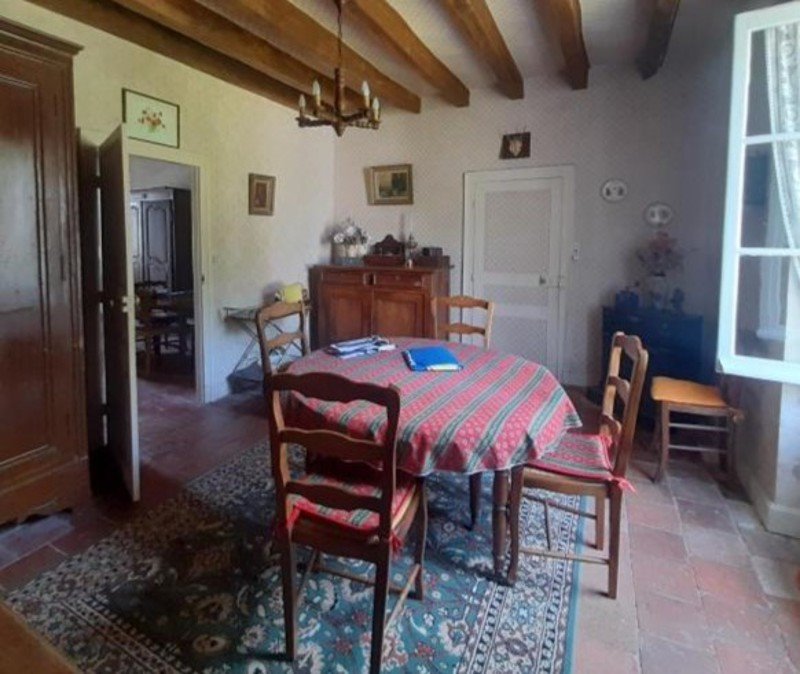 Vente Maison PELLEVOISIN - 6 pièces -125 m² - (36180)
