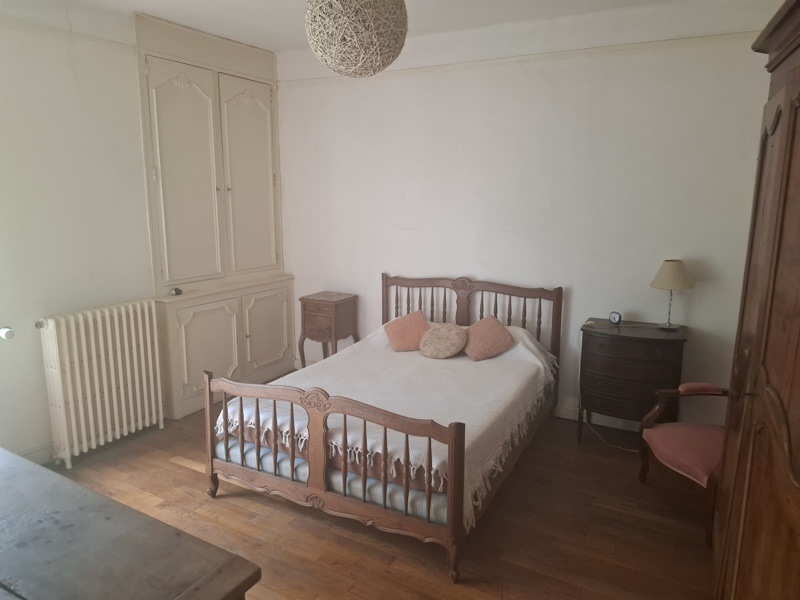 Vente Maison BUZANCAIS - 5 pièces -127 m² - (36500)