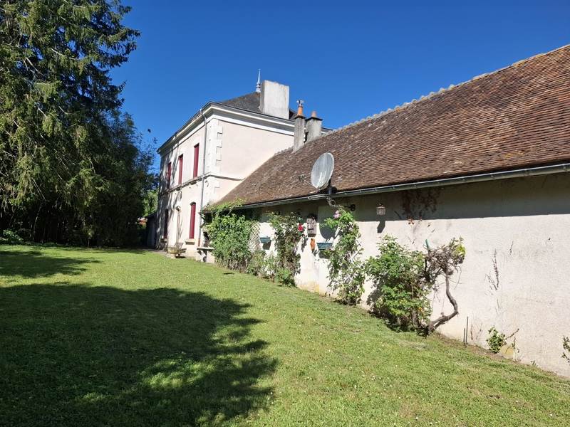 Vente Maison HEUGNES - 4 pièces -117 m² - (36180)