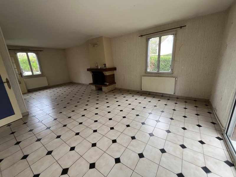 Vente Maison PELLEVOISIN - 6 pièces -164 m² - (36180)