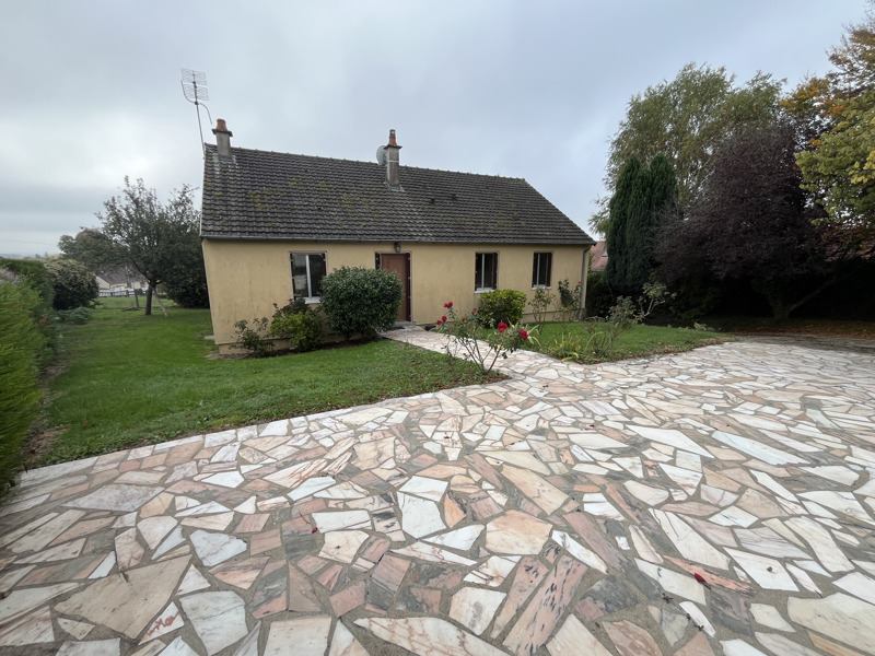 Vente Maison PELLEVOISIN - 6 pièces -164 m² - (36180)