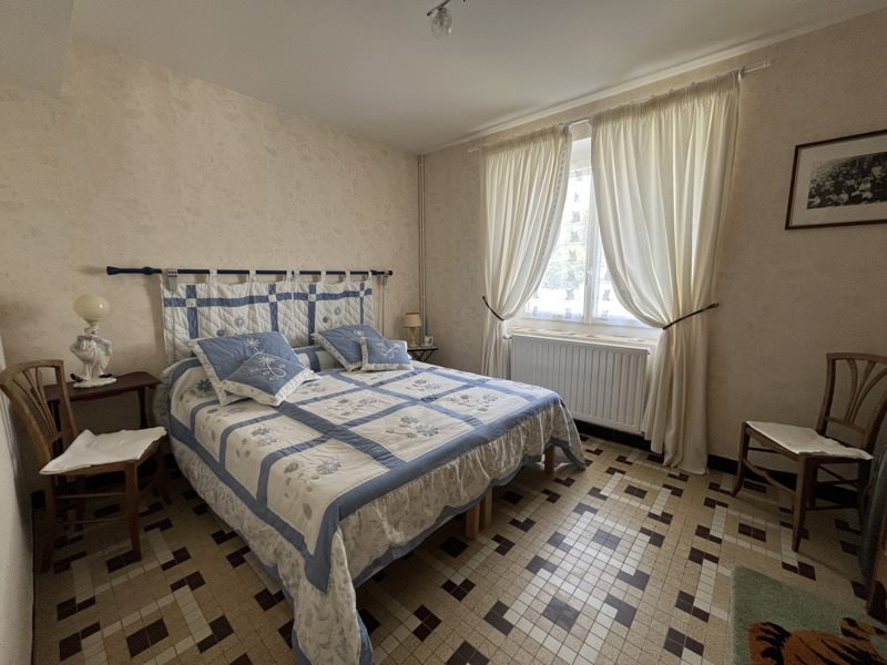 Vente Maison CHATILLON SUR INDRE - 5 pièces -149 m² - (36700)