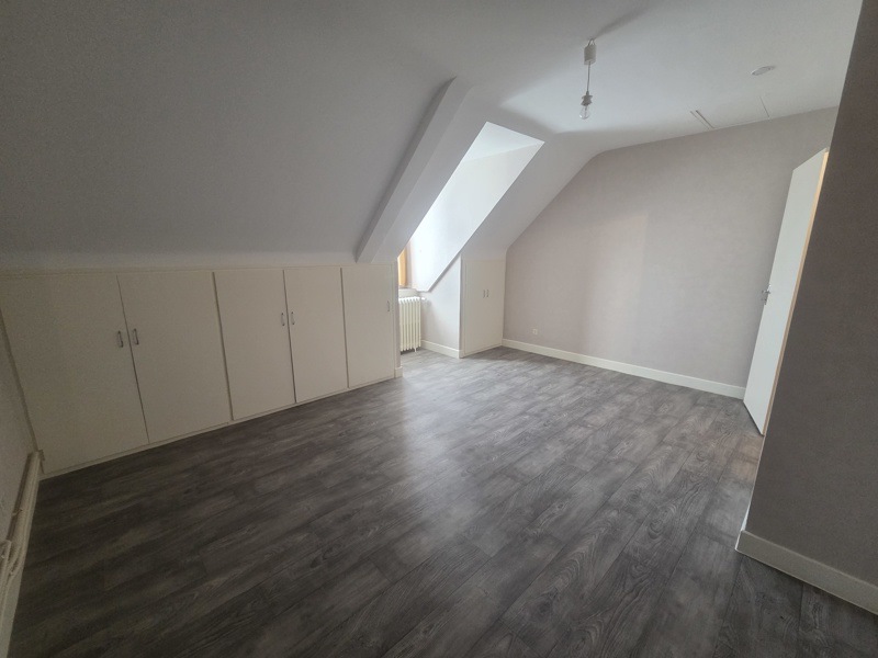 Vente Maison PELLEVOISIN - 6 pièces -127 m² - (36180)