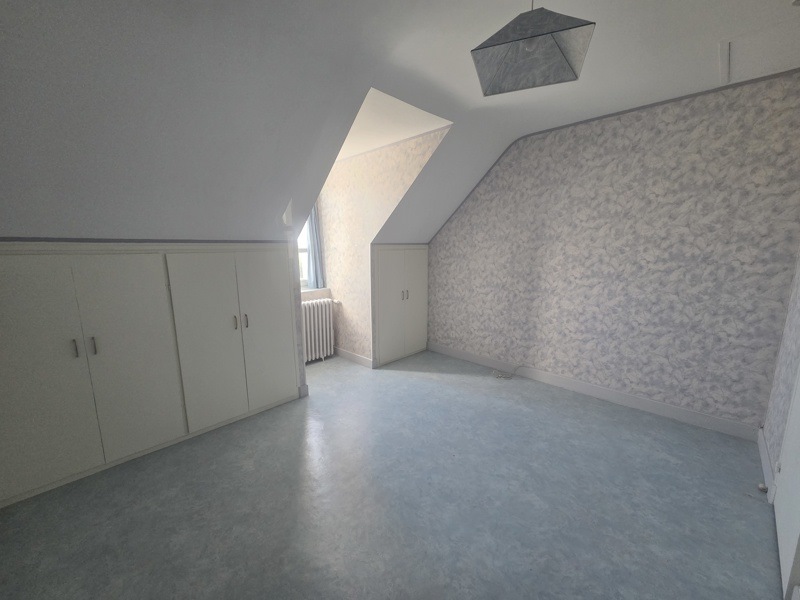Vente Maison PELLEVOISIN - 6 pièces -127 m² - (36180)