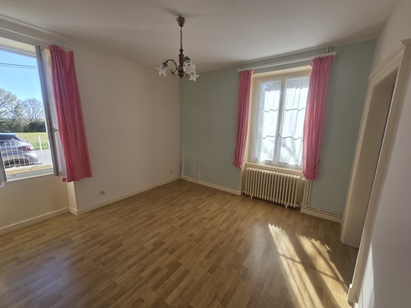 Vente Maison PELLEVOISIN - 6 pièces -127 m² - (36180)