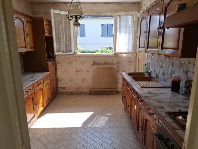 Vente Maison BUZANCAIS - 4 pièces -111 m² - (36500)