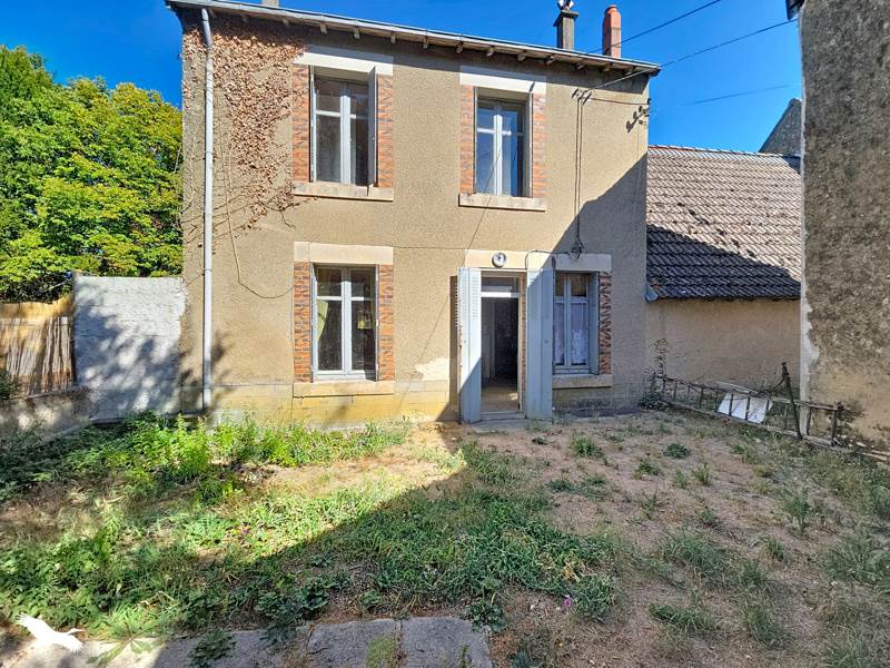 Vente Maison BUZANCAIS - 5 pièces -109 m² - (36500)