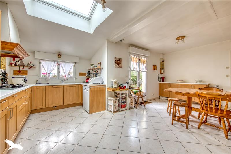 Vente Maison BLANQUEFORT - 7 pièces -133 m² - (33290)