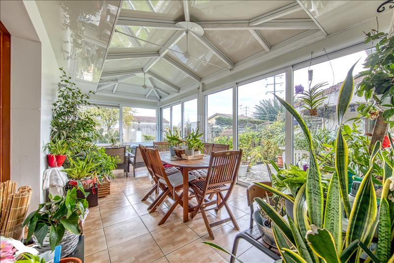 Vente Maison BLANQUEFORT - 7 pièces -133 m² - (33290)