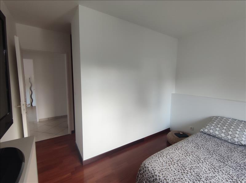 Vente Maison BLANQUEFORT - 6 pièces -120 m² - (33290)