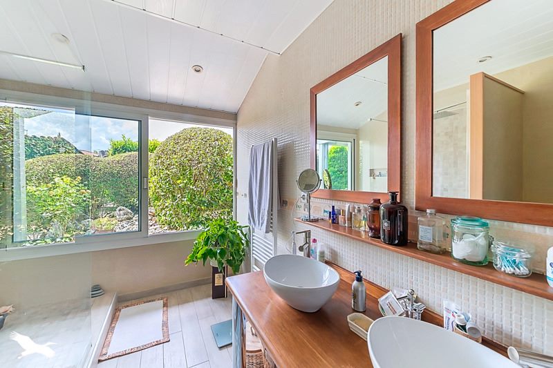 Vente Maison BLANQUEFORT - 7 pièces -162 m² - (33290)