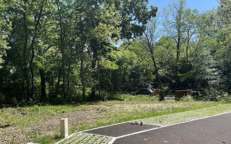 Vente Terrain BLANQUEFORT - -811 m² - (33290)
