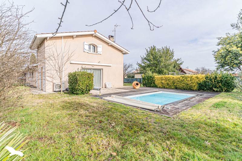 Vente Maison BLANQUEFORT - 6 pièces -152 m² - (33290)