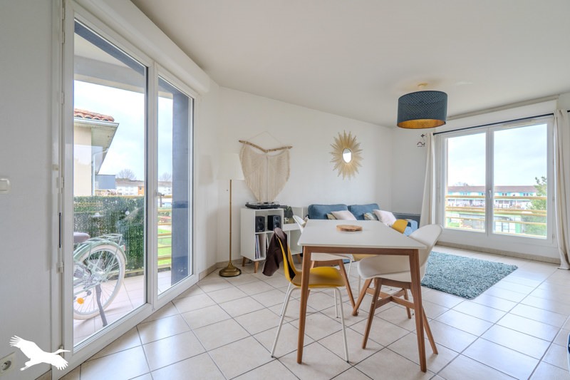 Vente Appartement PAREMPUYRE - 3 pièces -64 m² - (33290)