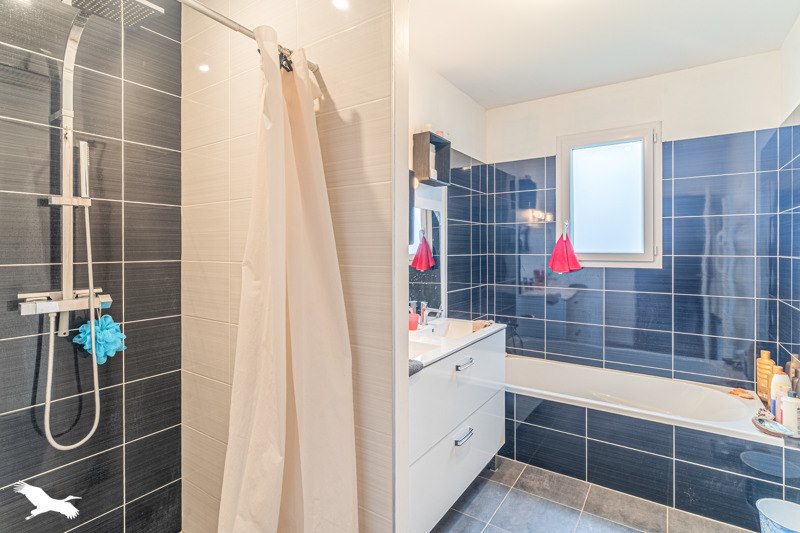 Vente Maison PAREMPUYRE - 4 pièces -89 m² - (33290)