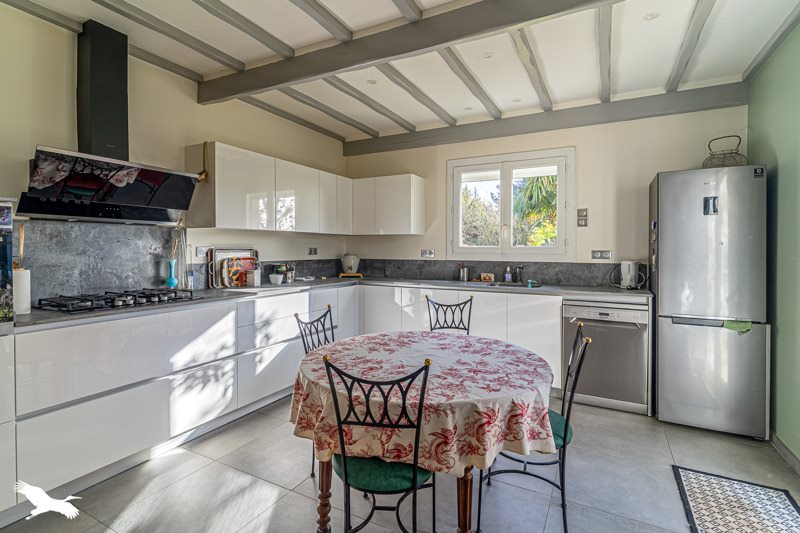 Vente Maison PAREMPUYRE - 5 pièces -134 m² - (33290)