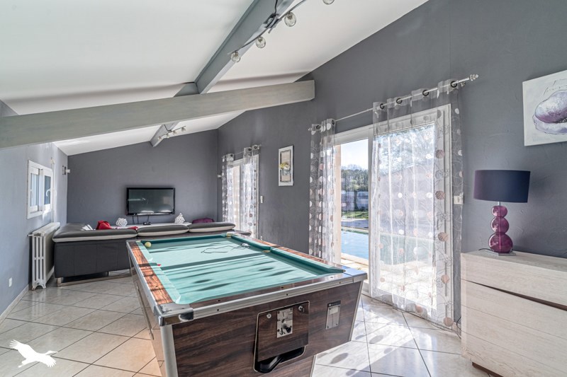 Vente Maison BLANQUEFORT - 5 pièces -121 m² - (33290)