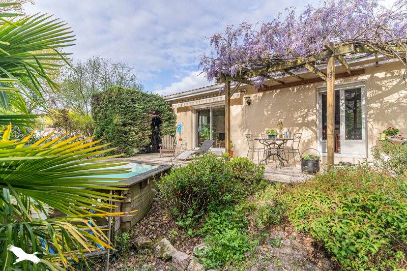 Vente Maison BLANQUEFORT - 6 pièces -126 m² - (33290)