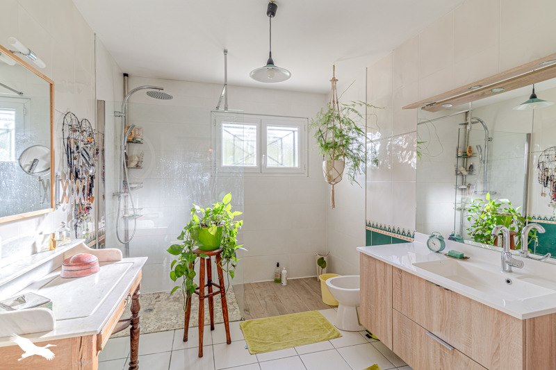 Vente Maison BLANQUEFORT - 6 pièces -126 m² - (33290)