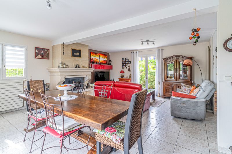 Vente Maison BLANQUEFORT - 7 pièces -155 m² - (33290)